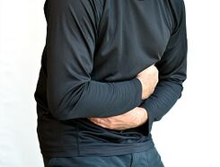 đau bụng như một triệu chứng của sự hiện diện của ký sinh trùng trong cơ thể
